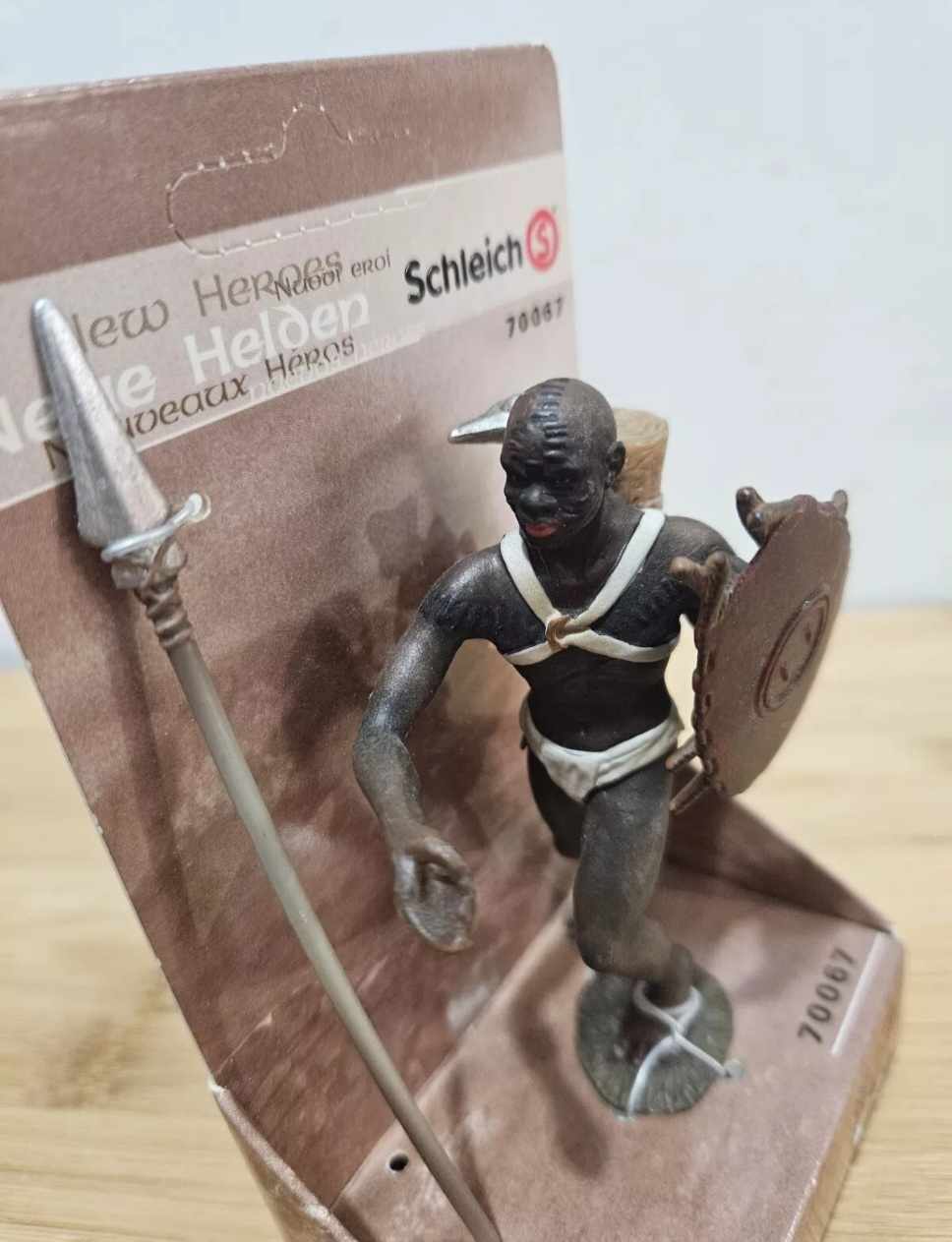 Schleich 70067 Heroes The Proud African retired hero history figure figurine toy